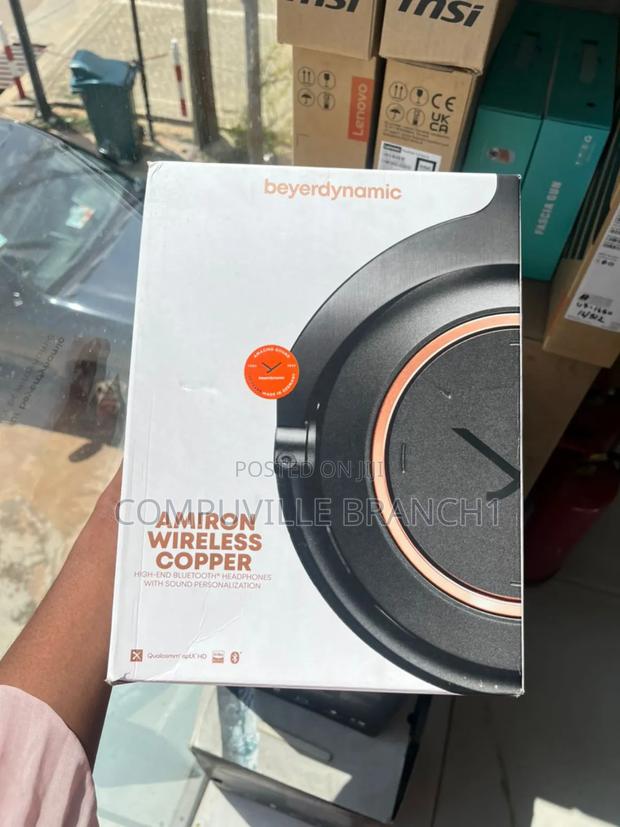 Beyerdynamic Amiron Wireless Copper Headphone · Photo 1