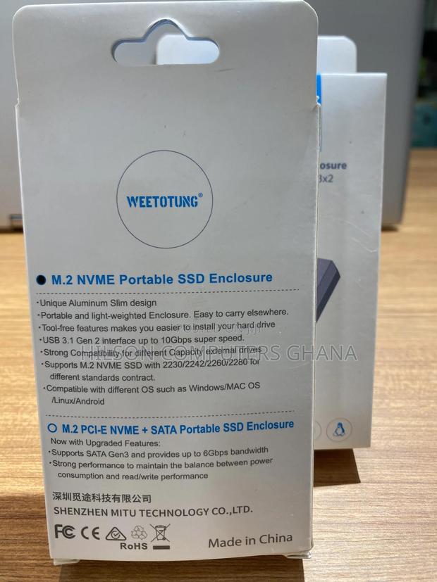 Weetotung M.2 Usb 3.1 Usb-C SSD Pci-E Nvme Enclosure · Photo 2