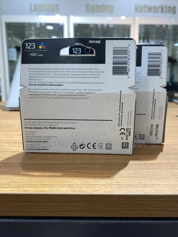 Hp 123 Ink Cartridges - Black Tricolor · Photo 4