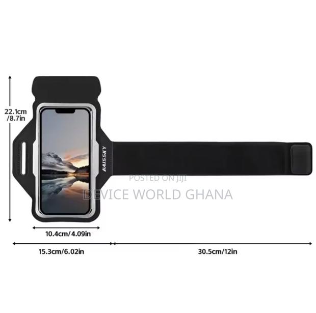 Protective Phone Arm Band for Workout and Jogging Gym · Photo 4