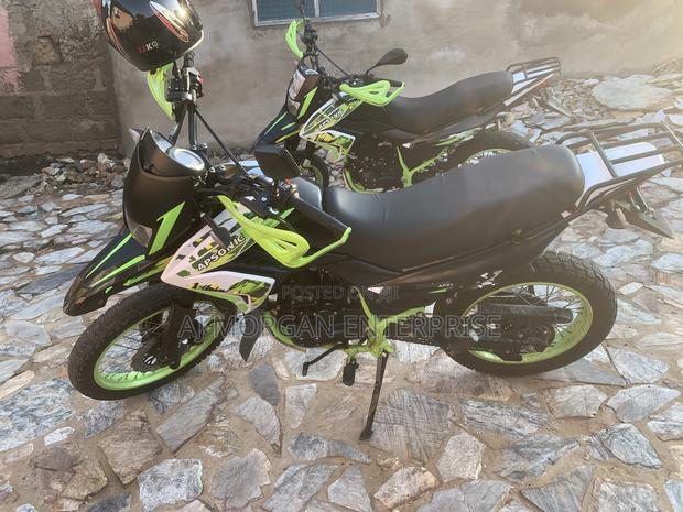 Apsonic AP200GY-9 2024 Green · Photo 2