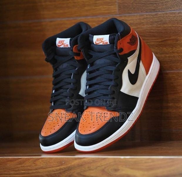 Air Jordan 1 High Og Stattered · Photo 3