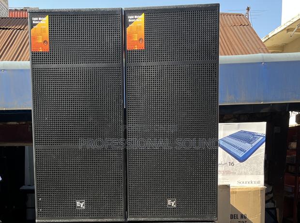 Electro-Voice (Ev) Full-Range Speakers. · Photo 1