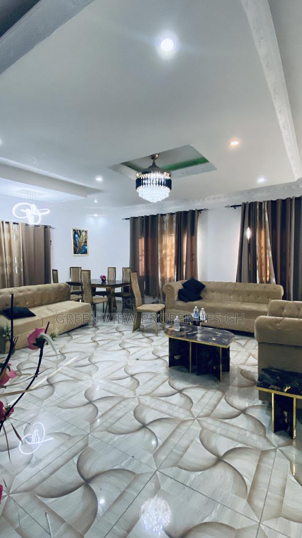 Furnished 5bdrm Duplex in Dansoman for rent · Photo 4