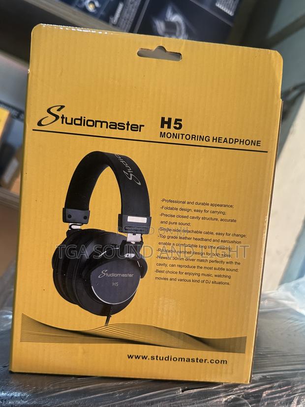 Studiomaster H5 Studio Headphones · Photo 1