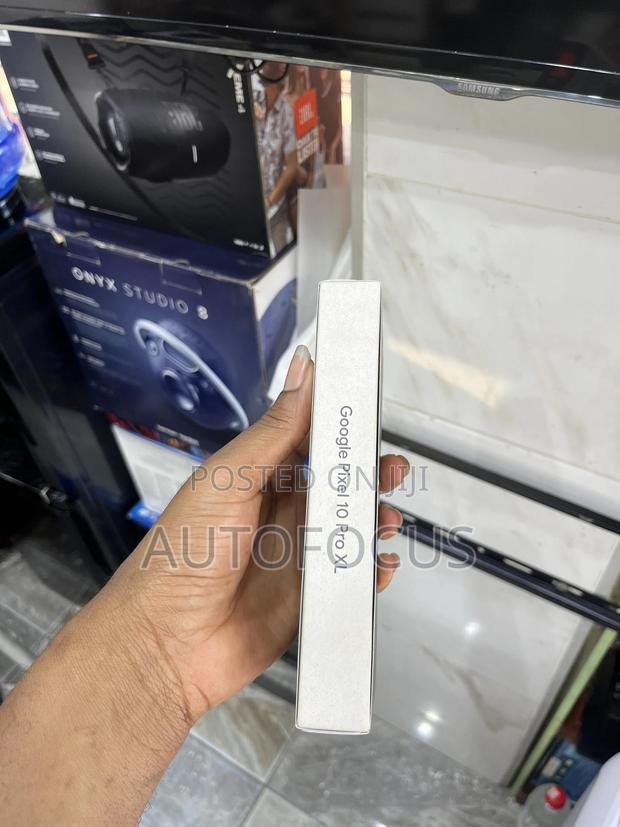 New Google Pixel 10 Pro XL 256 GB Black · Photo 8