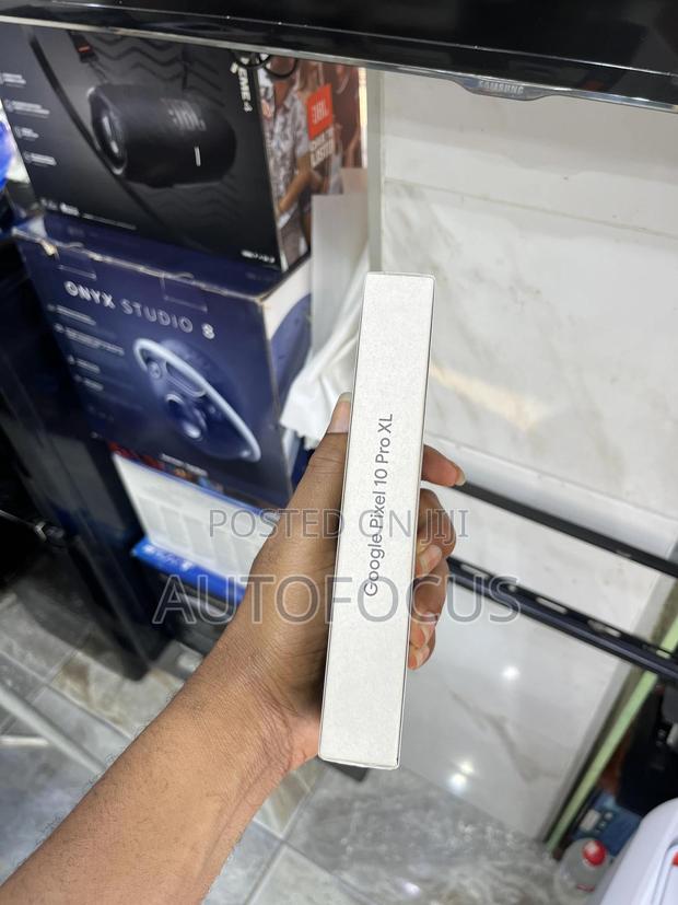 New Google Pixel 10 Pro XL 256 GB Black · Photo 4