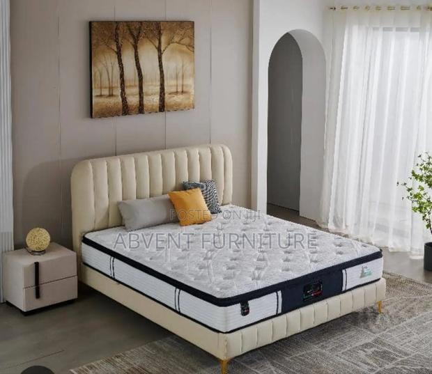 Orthopedic Mattress Queen Size, Spring · Photo 1
