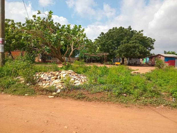 Land for Sale · Photo 1