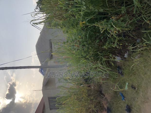 Plot of Land at Atonsu Feyiase Is on Sales · Photo 4