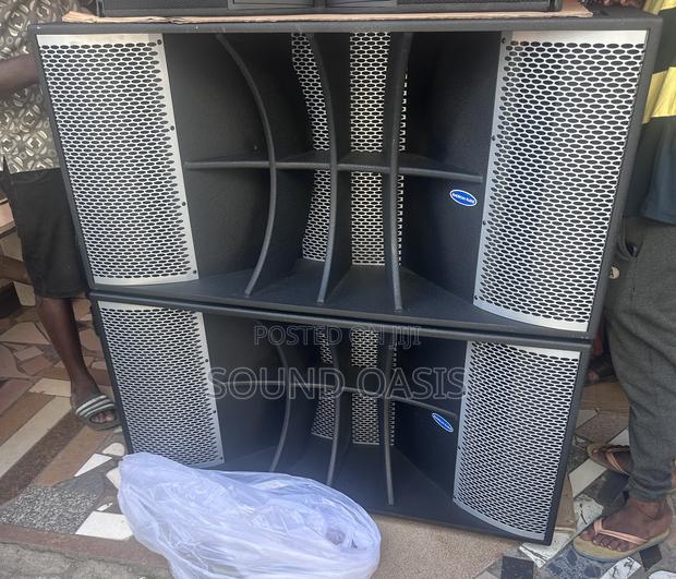 American Audio Dual 18" Horn-loaded Subwoofers · Photo 1