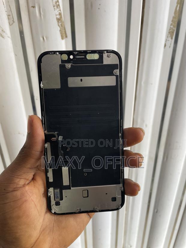 Icloud Screen for iPhone 11 · Photo 2
