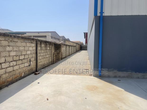 2200 SQM Warehouse at Tema for Rent · Photo 3