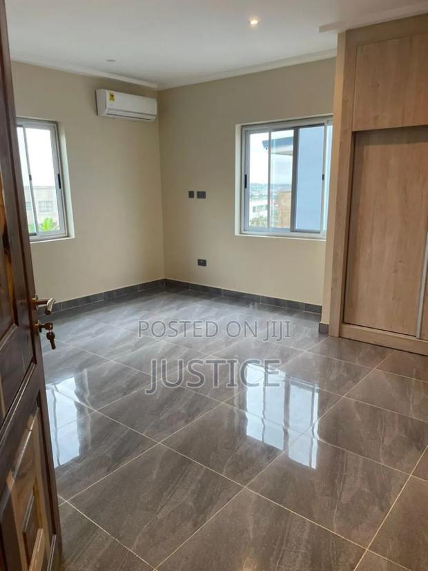 4bdrm House in Ayi Mensa, Oyarifa for rent · Photo 2
