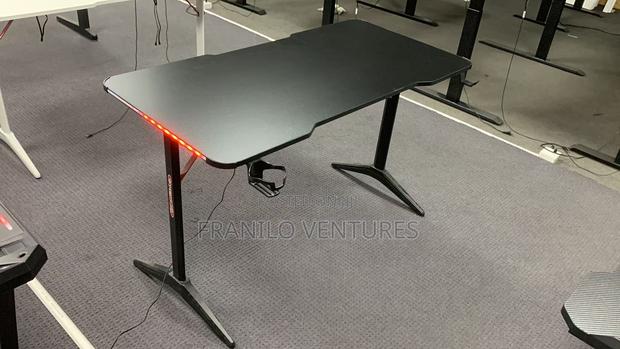 1.4m RGB Gaming/Computer Desk · Photo 1
