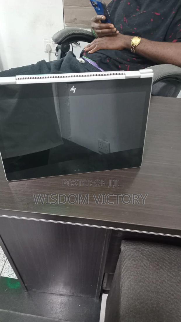 New Laptop HP 14S 8GB Intel Core I5 SSD 256GB · Photo 3