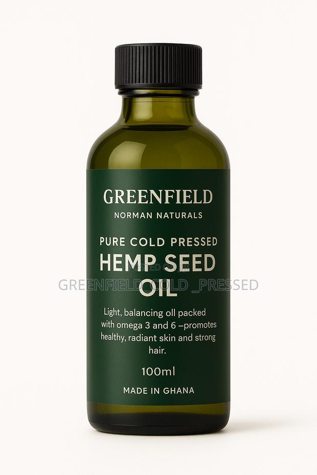 Hemp Seed Oil · Photo 1