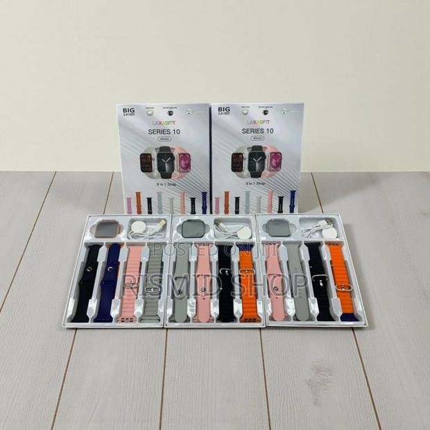 Laxasfit Series 10 Smartwatch 8 in 1 Set (528282) · Photo 1