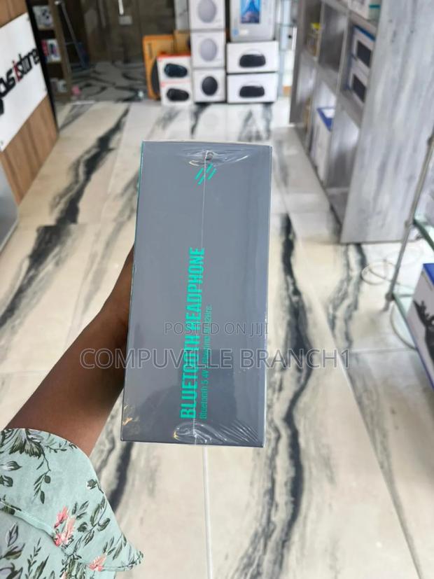Heatz Zb82 Bluetooth Headphone · Photo 3