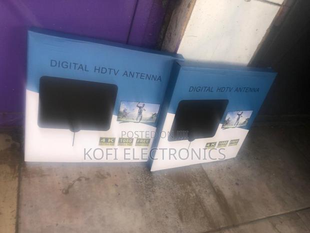 Airlite Indoor Tv Antenna Crystal Clear Freeview Access · Photo 1