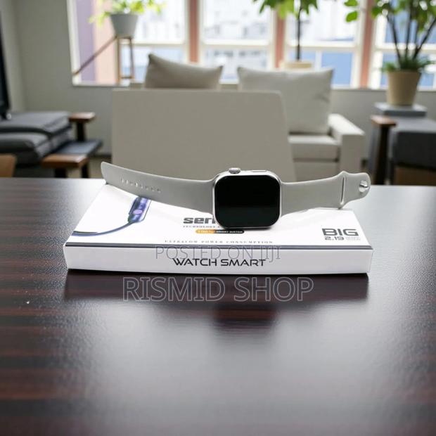 Series 10 Smartwatch (928283) · Photo 2