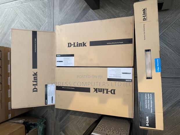D-Link Gigabit Smart Managed Poe Switch 24 Port Poe From Uk · Photo 3