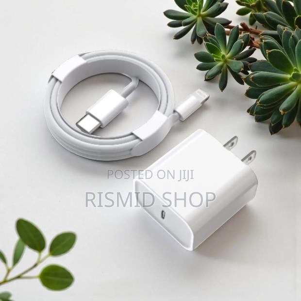 Original iPhone 14 Pro Max Charger(325766) · Photo 1