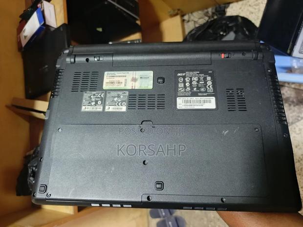 Laptop Acer Aspire 3820T 4GB Intel Core I5 HDD 500GB · Photo 5