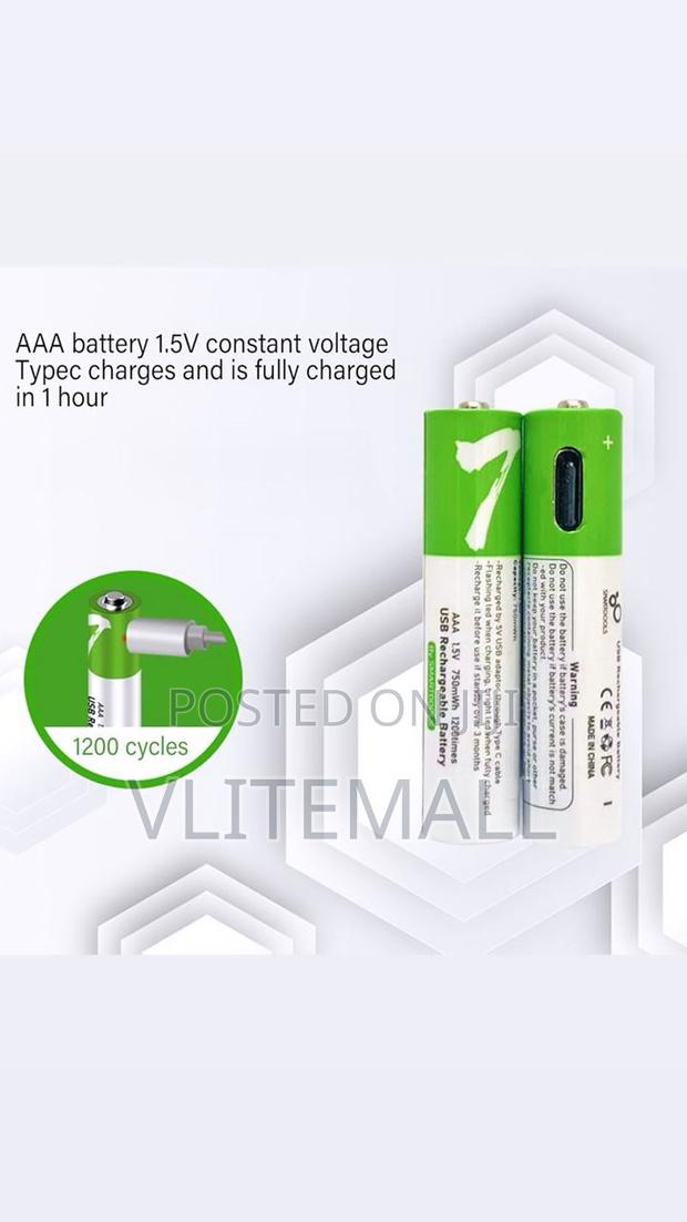 Rechargeable Aaa X 4 Type - C Usb Lithium Battery · Photo 1