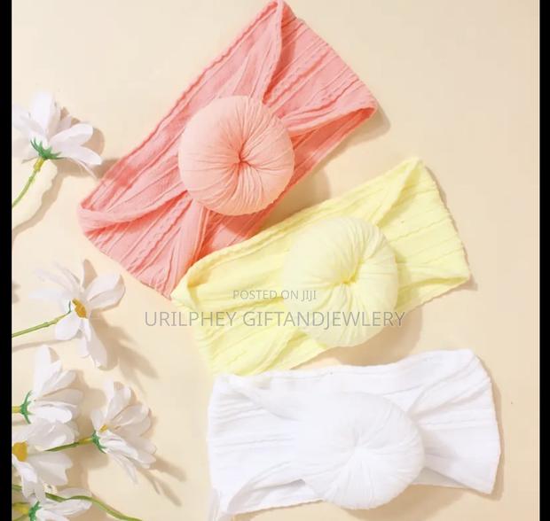 Baby Headband · Photo 2