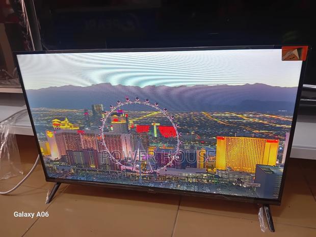 TCL 32" Smart Tv – Reliable Efficient · Photo 1