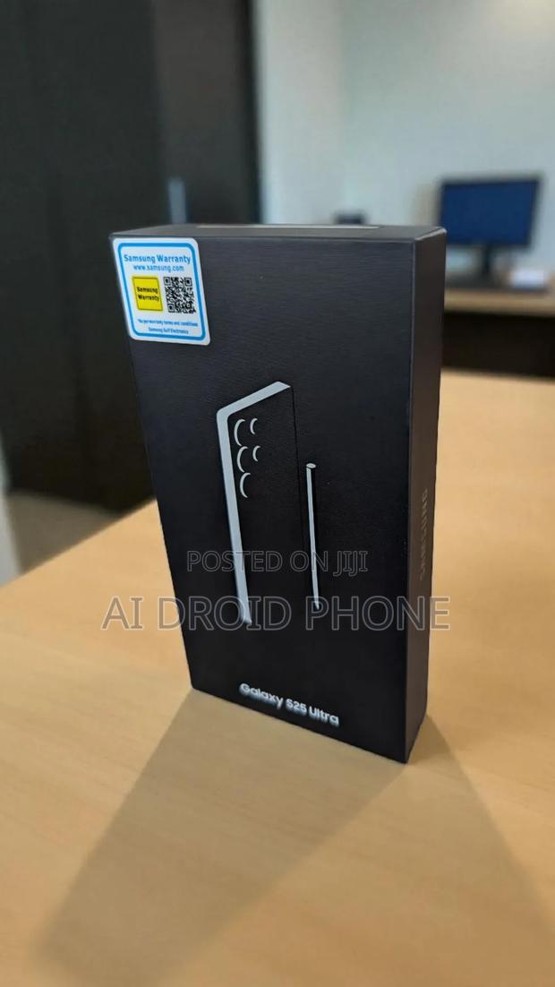 New Samsung Galaxy S25 Ultra 256 GB Black · Photo 2