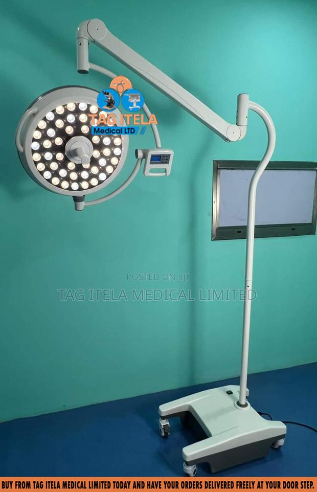 Surgical Operating Light (Rechargeable Led Muiti-bulbs) · Photo 1
