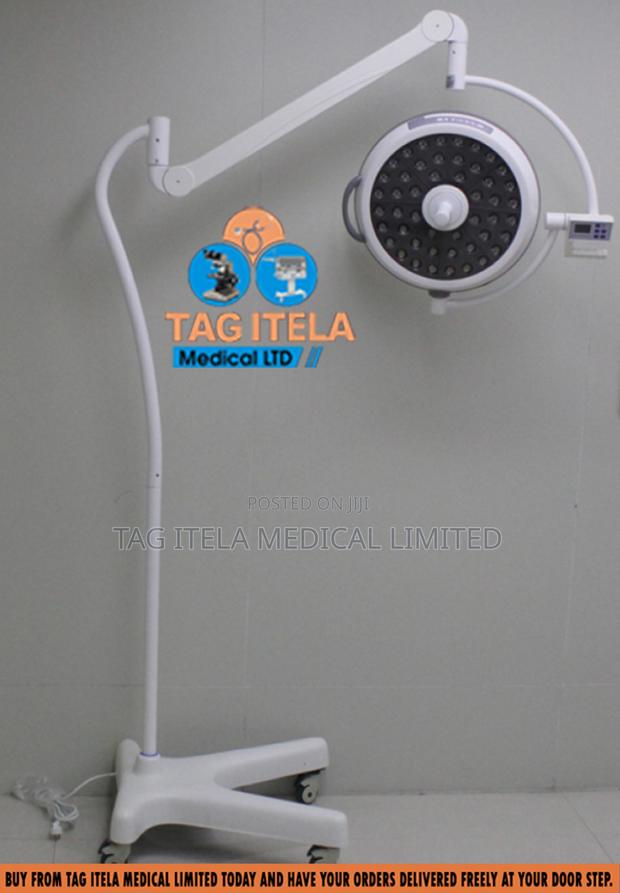 Surgical Operating Light (Rechargeable Led Muiti-bulbs) · Photo 2