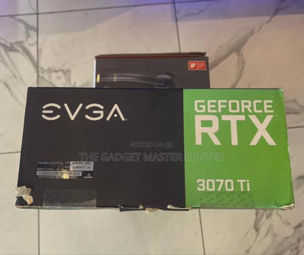 Evga Ftw3 Ultra Geforce RTX 3070 Ti · Photo 4