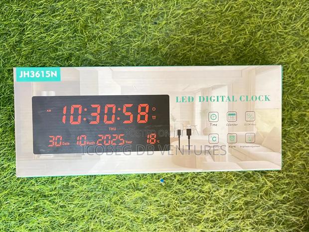 Led Digital Clock · Photo 4