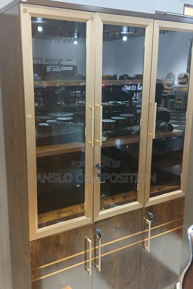 Big Boss Book Shelves · Photo 1