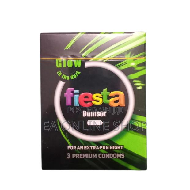 Fiesta Condom - Dumsor ( Glow in the Dark) 23 Pcaks of 3 in 1 · Photo 1