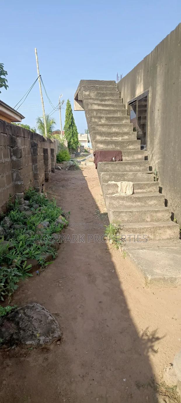 2bdrm House in Obeyeyie, Amasaman for sale · Photo 7