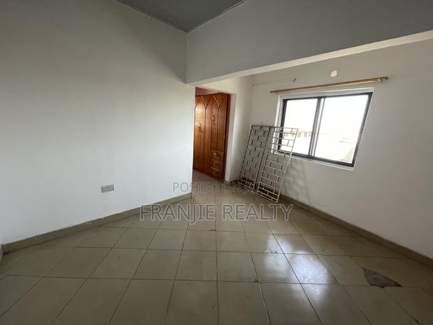 2bdrm Apartment in Franjie Realty, North Kaneshie for rent · Photo 5