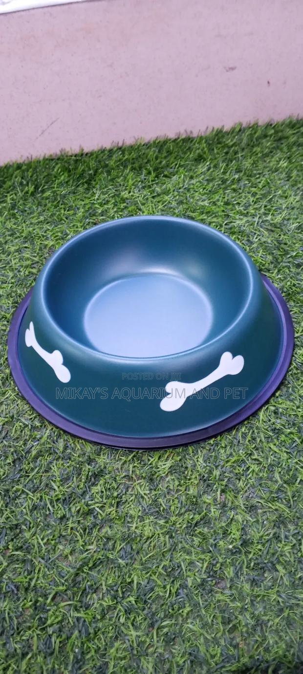 Dog Metal Medium Bowl · Photo 2