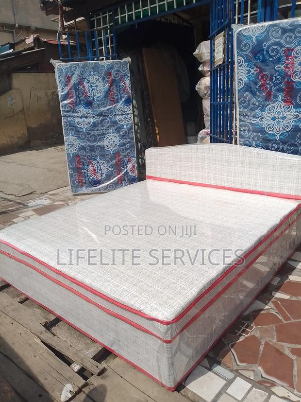 Inbuilt Bed Queen Size Foam Already Inside · Photo 1