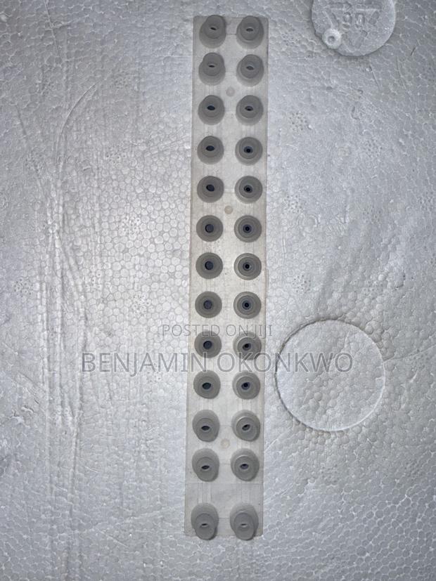 Rubber Contact Strip Compatible With Yamaha Keyboards · Photo 5