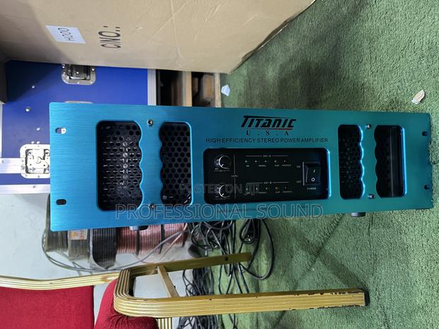 Titanic Usa High Efficiency Stereo Power Amplifier · Photo 1
