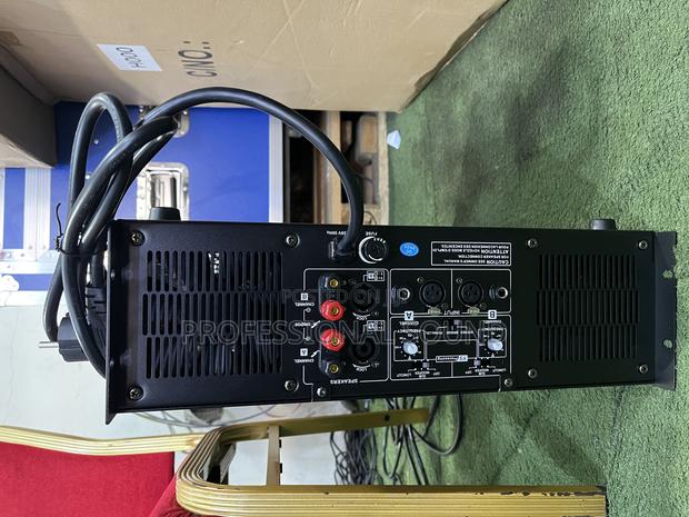 Titanic Usa High Efficiency Stereo Power Amplifier · Photo 2