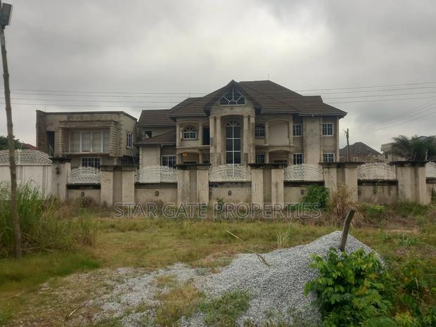 9bdrm House in Tanoso/ Sofoline, Kumasi Metropolitan for sale · Photo 3