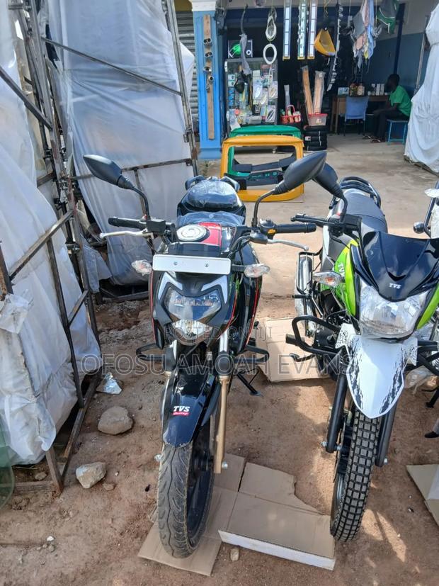 New TVS Apache 180 RTR 2025 · Photo 3