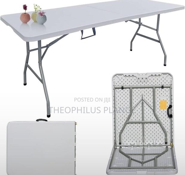 8 Seater Party Table · Photo 1