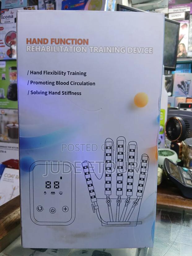 Hand Function Glove · Photo 2