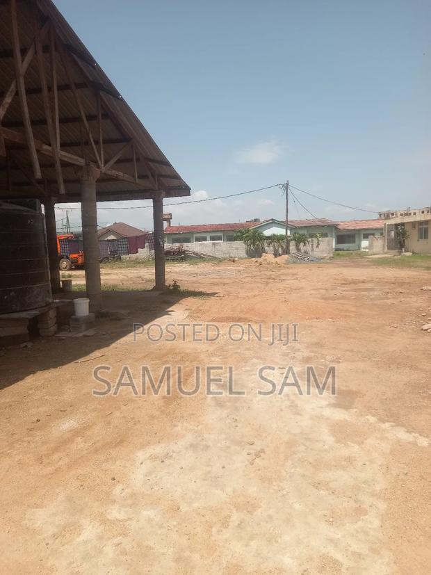Commercial Building for Rent in Tema · Photo 8